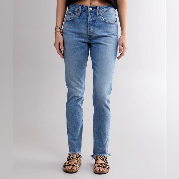 LEVI'S 501 Premium Nibbled Hem High Rise Jeans - Picture 9 of 13